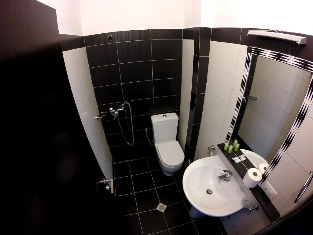 Titania Hotel Sarandë