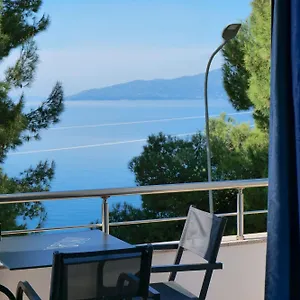 Hotel Argjiro