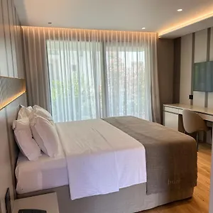 4* Hotel Buze Boutique