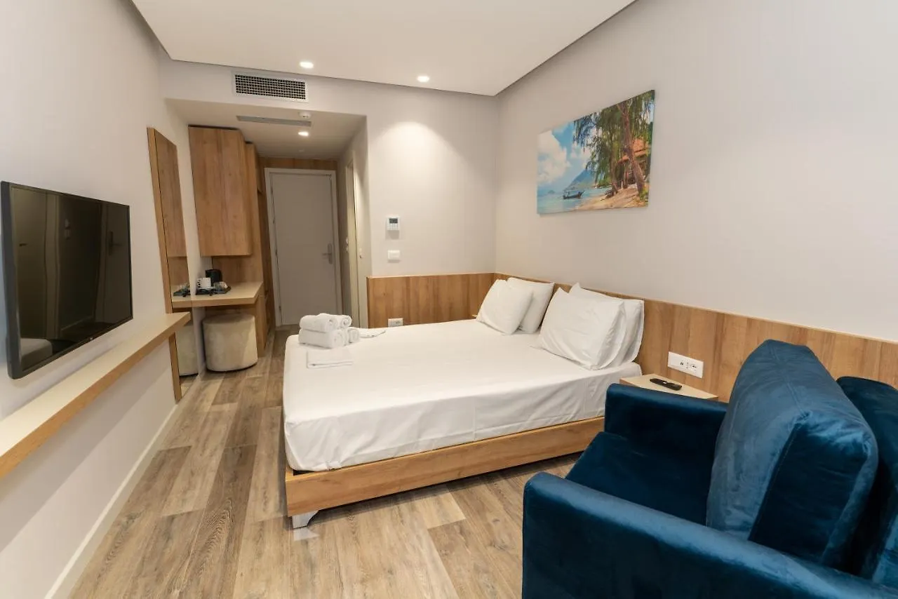***  Titania Hotel Sarande Albania