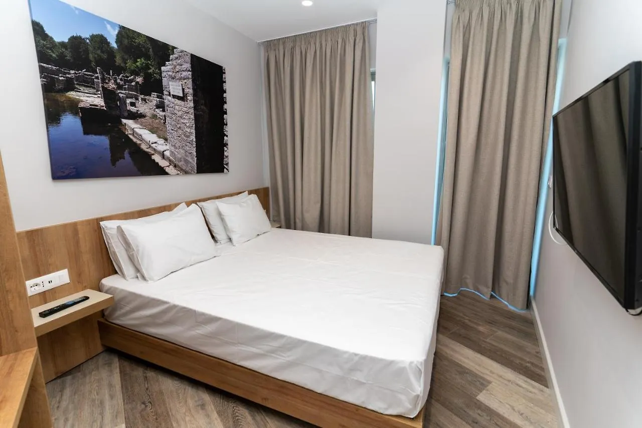 ***  Titania Hotel Sarandë Albania