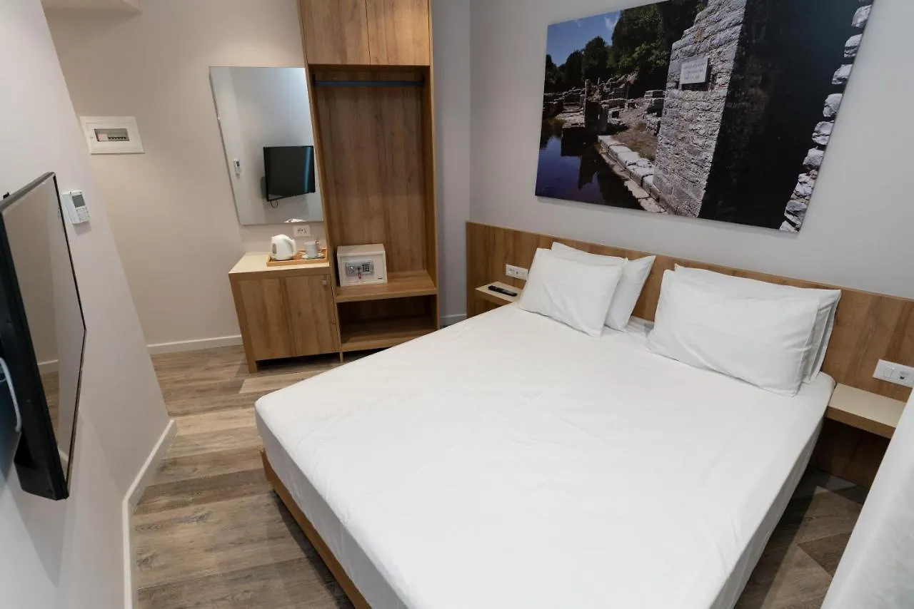 Titania Hotel Sarande
