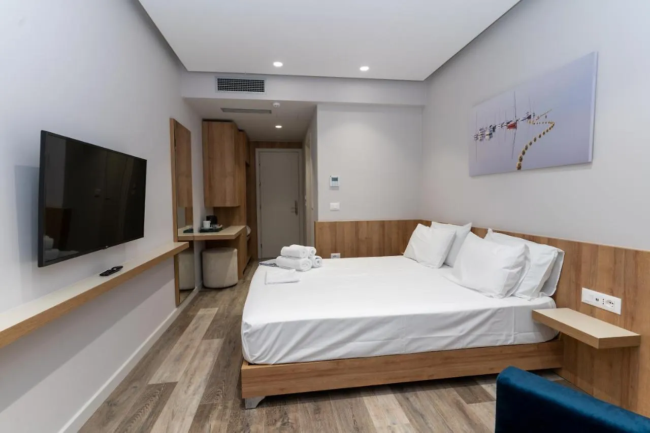 Titania Hotel Sarande