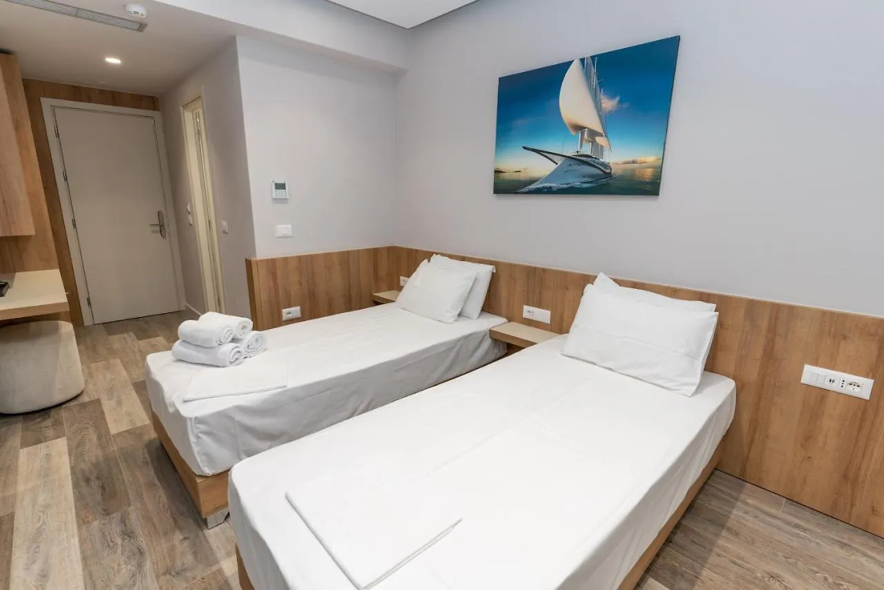 Titania Hotel Sarandë