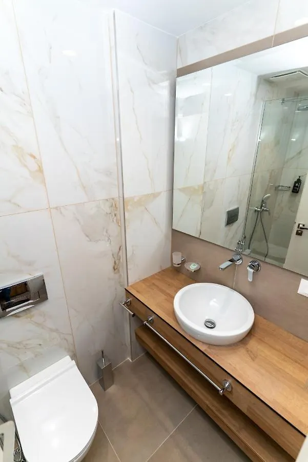 Titania Hotel Sarande