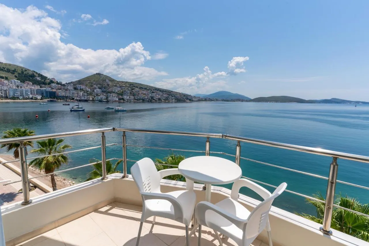 Titania Hotel Sarandë