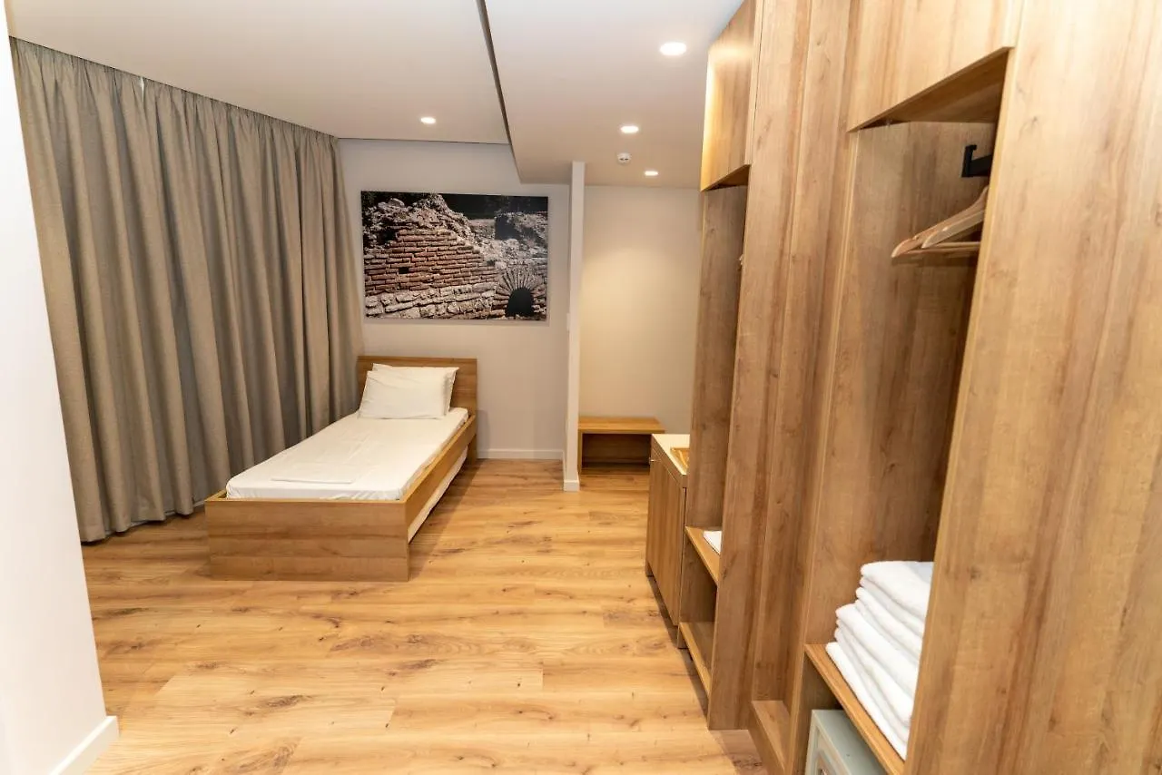 Titania Hotel Sarande