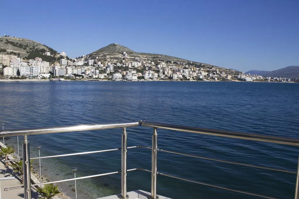 Titania Hotel Sarande 3*,